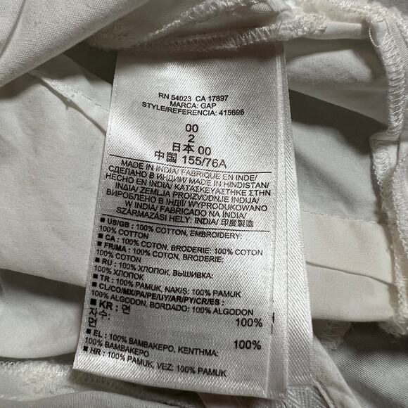 Gap Crewneck Short Sleeve Peplum Blouse Size 00 Floral Embroidery Eyelet Lace - Picture 7 of 9